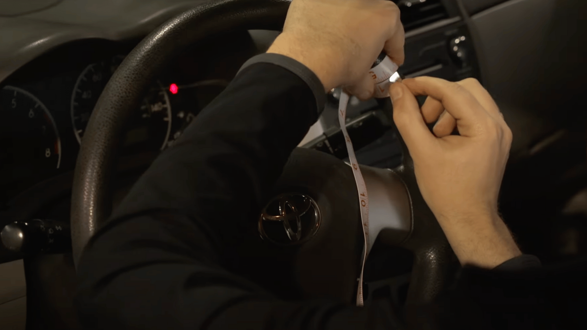 Measure the Grip Circumference of the wheel